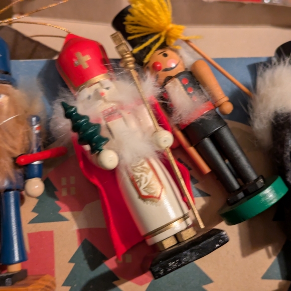 Nutcracker Christmas Decorations - Picture 5 of 7